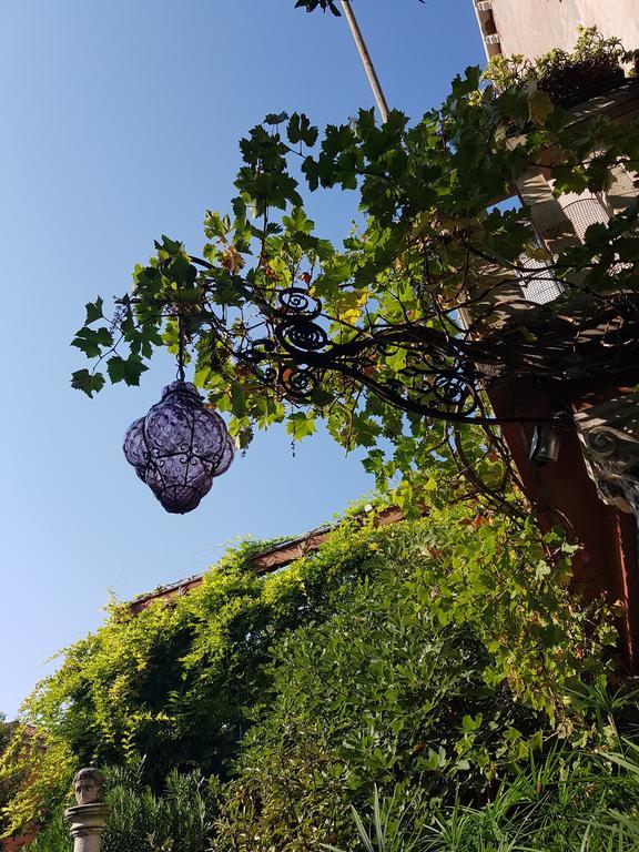 Appartamento Garden Ca' Rezzonico Venedig Exterior foto