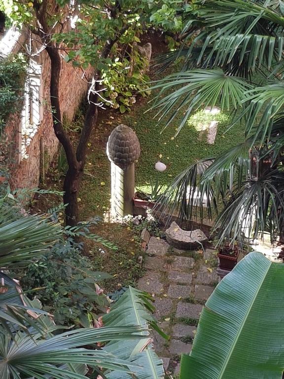 Appartamento Garden Ca' Rezzonico Venedig Exterior foto
