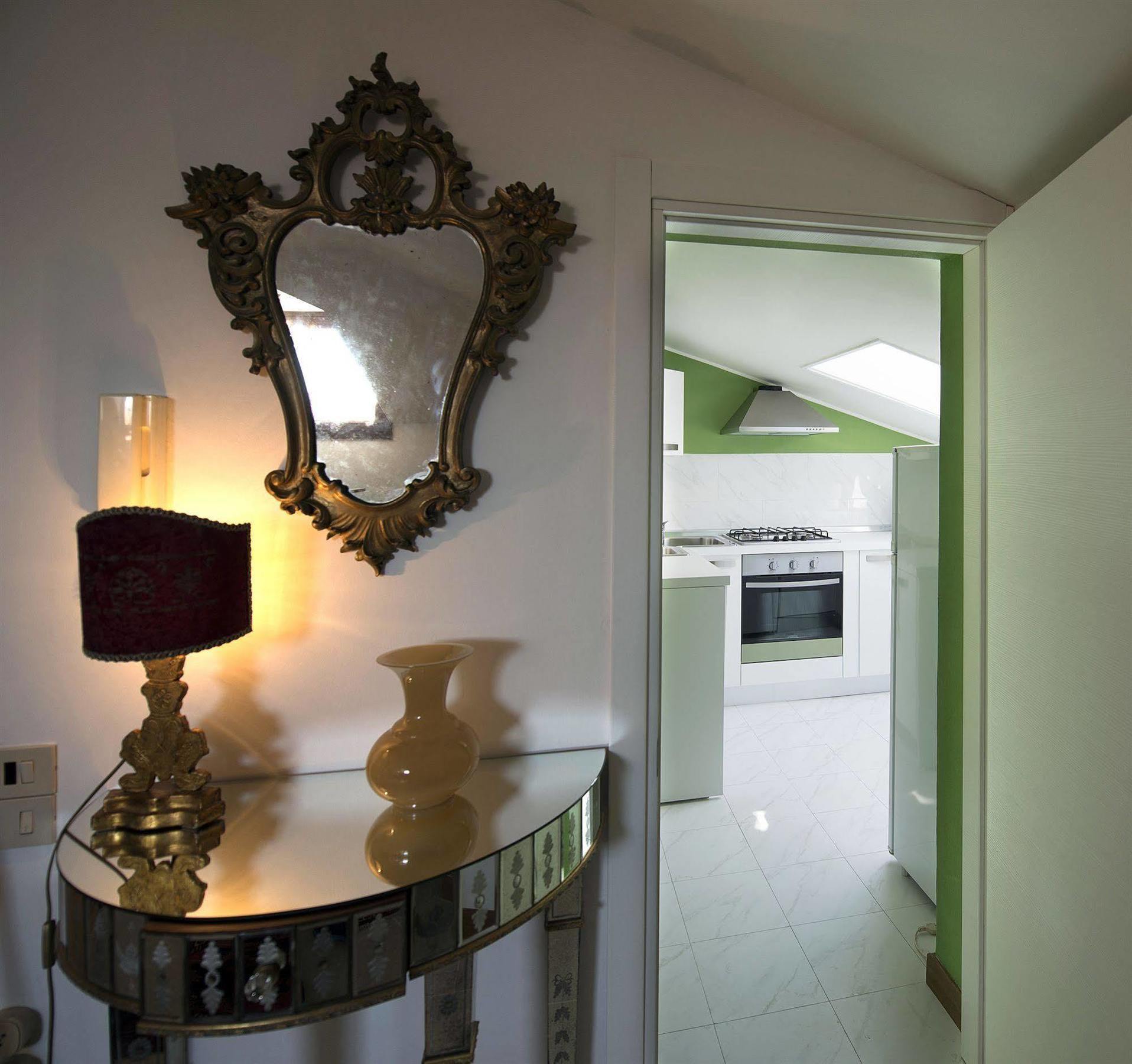 Appartamento Garden Ca' Rezzonico Venedig Exterior foto